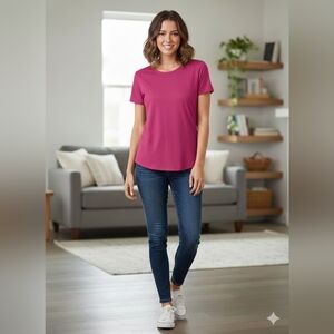 Nine West Essential Crewneck Tee Gerbera Fuchsia Size Large (EUC)